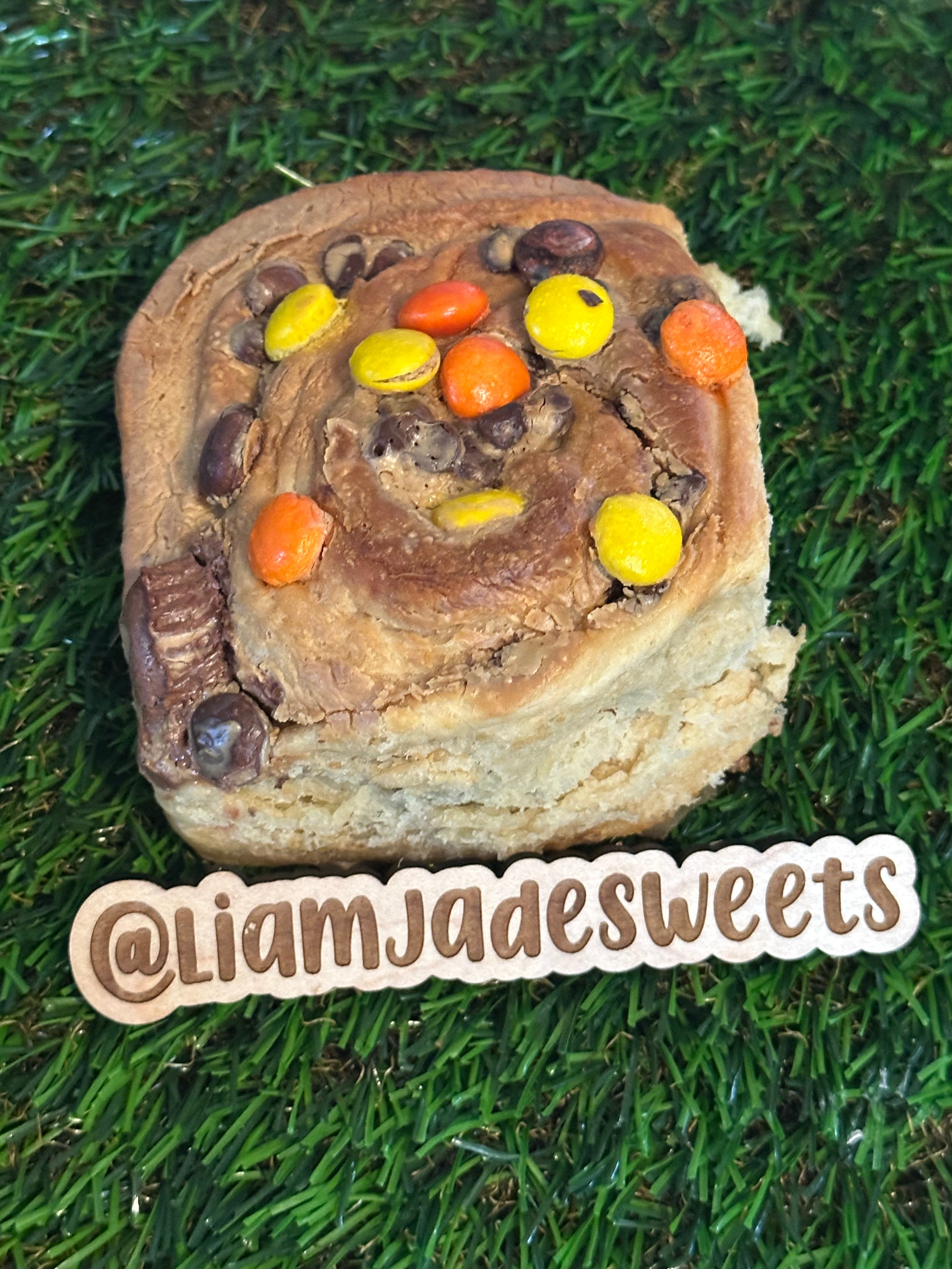 Cinnamon Roll Pre-Order for 7/18/26