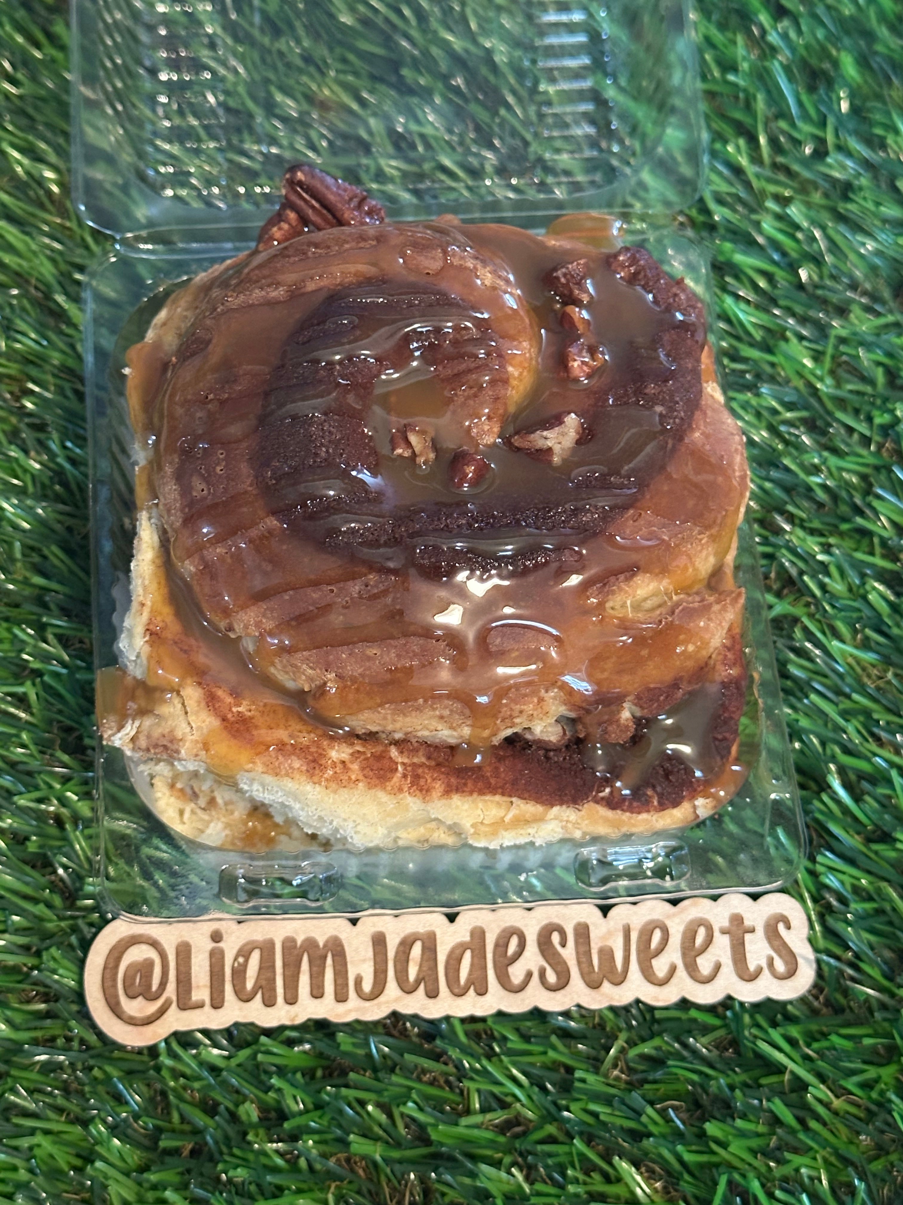 Cinnamon Roll Pre-Order for 7/18/26